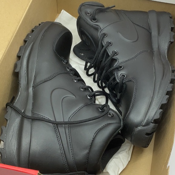 Nike Men's  MANOA LEATHER Black Boots - Picture 1 of 7